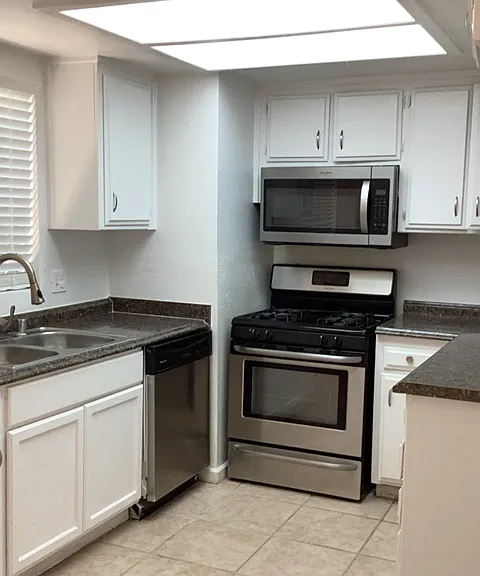 4128 West St #L-F — Photo 5