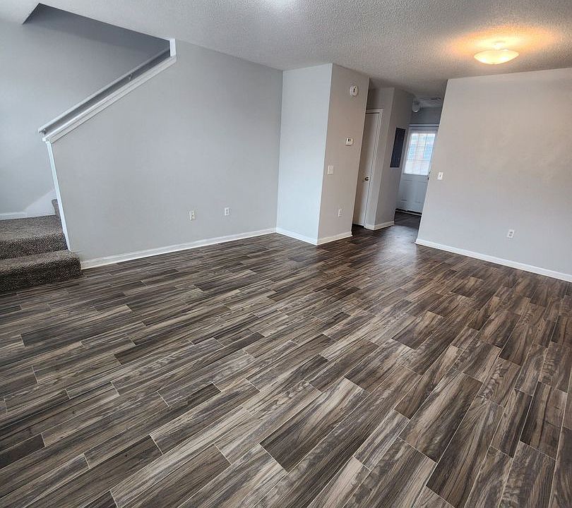 1st image of 2400 1st St SW #B6
