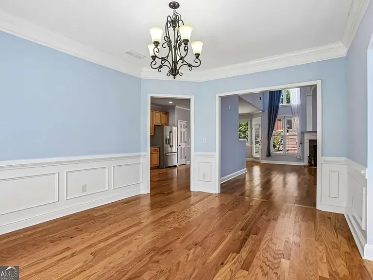 810 Freedom Way — Photo 20