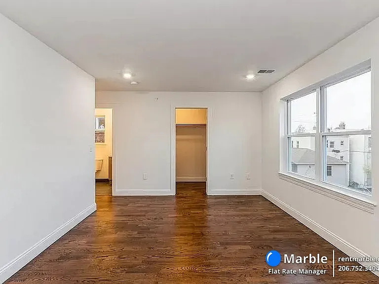 317 14th Ave #3 — Photo 18