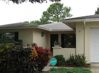 7112 Fairway Bend Cir, Sarasota, FL 34243