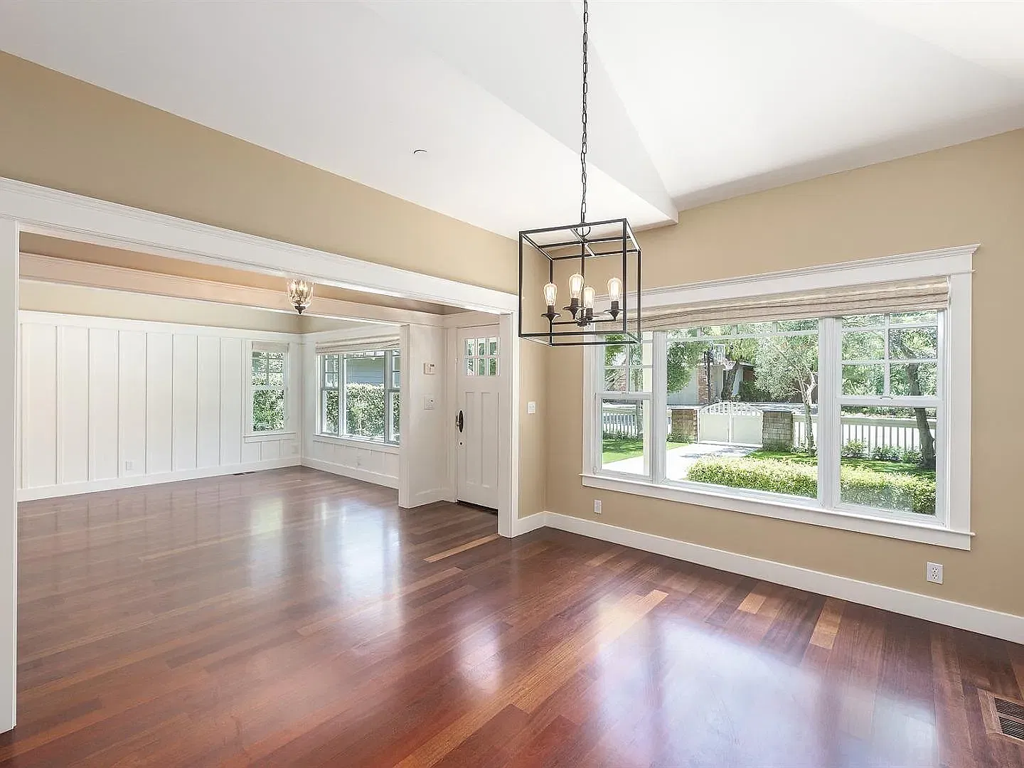 4 bed, 2540 sqft, $14,495 — Photo 4