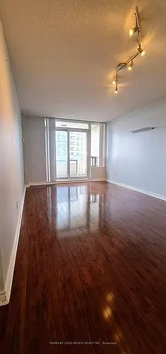 2 Rean Dr #909 Photo 1