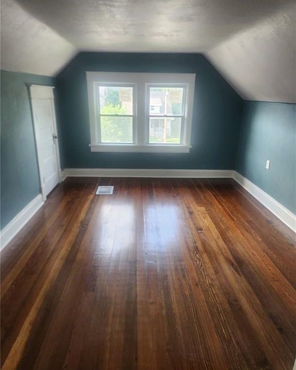 1st image of 3959 Saint John Ave