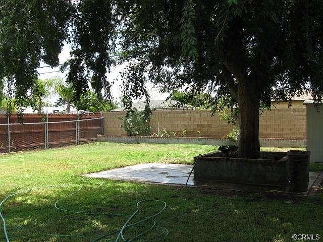 2nd image of 2404 W Flower Ave