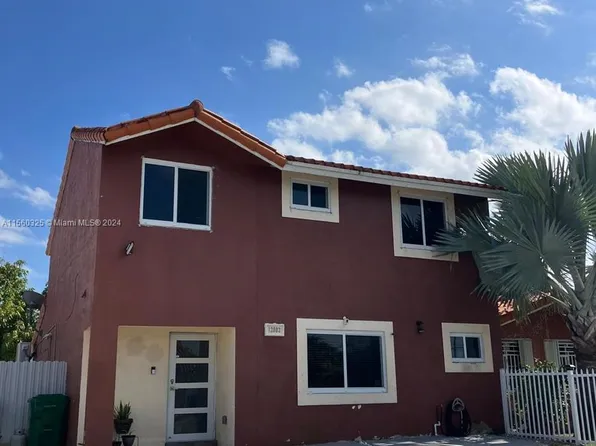 12002 SW 208th Ter, Miami, FL 33177