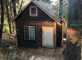 454 Valley Ct, Crestline, CA 92325