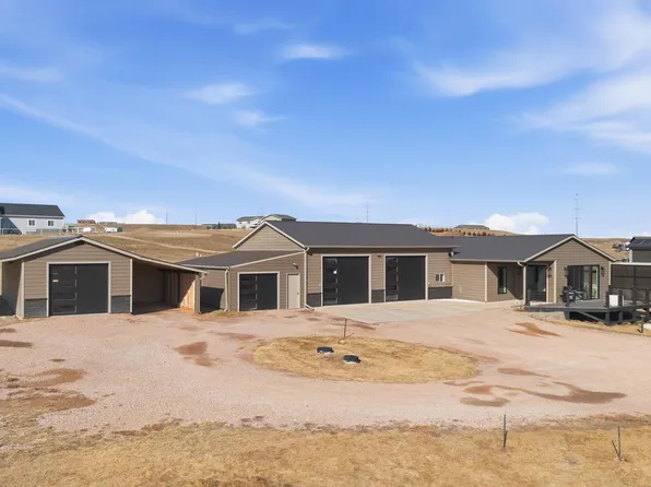8106 Kimberwick Rd, Rapid City, SD 57703