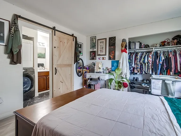 4348 College Ave #1 — Photo 13