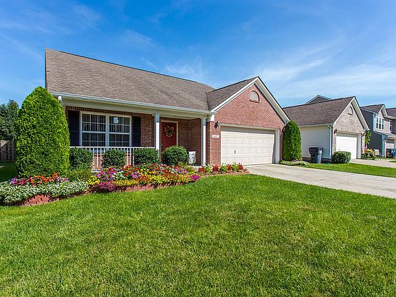 2nd image of 169 Acorn Falls Dr