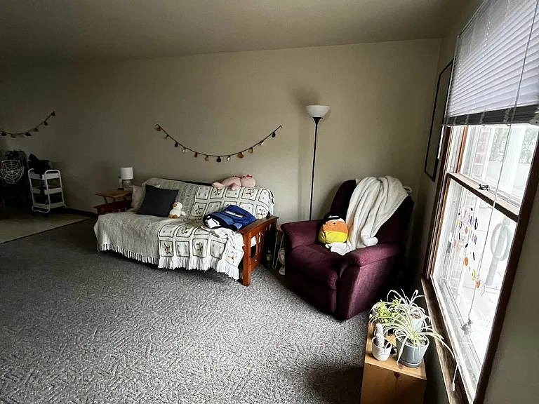 1215 State St #5 — Photo 3
