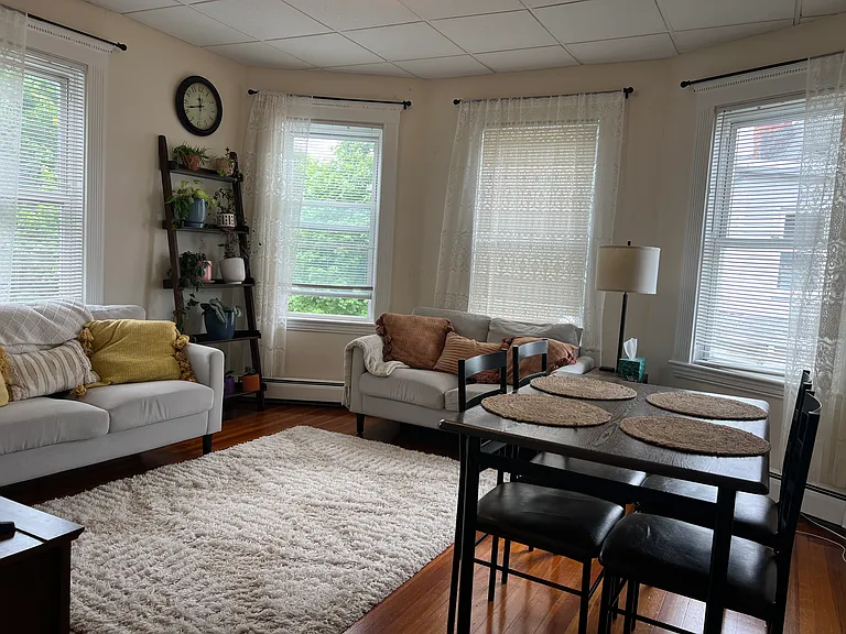 100 Quincy Ave #5 — Photo 4