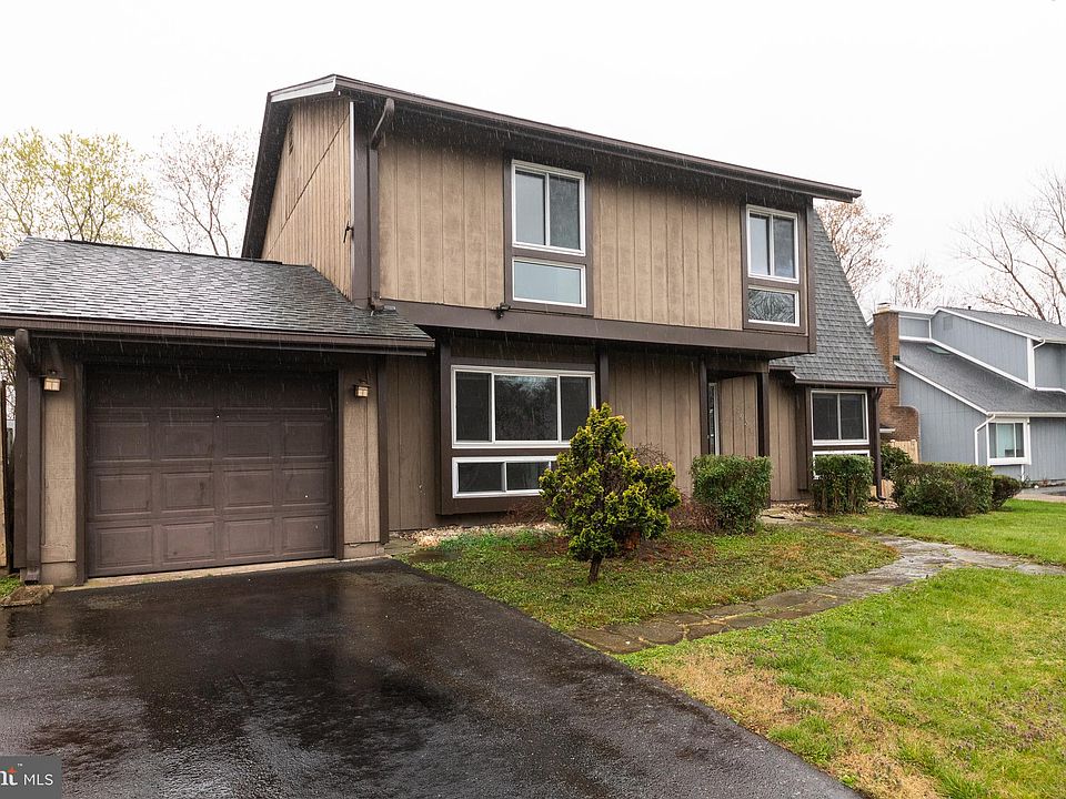 1st image of 7639 Bland Dr
