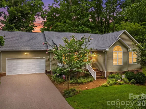 182 Hutchins Dr, Rutherfordton, NC 28139