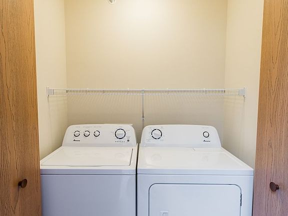 3rd image of 3421 Norton St #3521-104