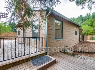 21524 Santa Clara Rd, Los Gatos, CA 95033