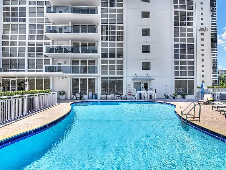 2701 N Ocean Blvd #7F — Photo 6