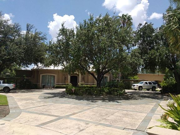 3rd image of 423 Nightingale Ave