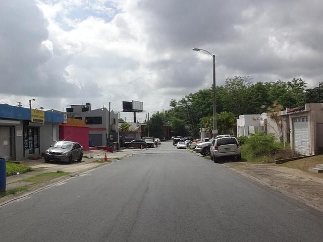 2nd image of AD8 Calle 49
