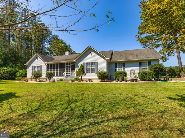 1190 Jackson Lake Rd, Jackson, GA 30233