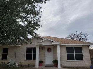 2007 Salinas St, Mission, TX 78572
