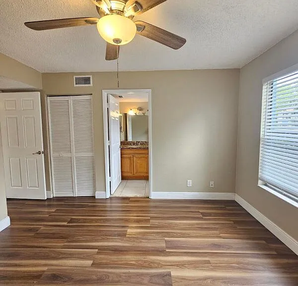1561 Windorah Way #A — Photo 2