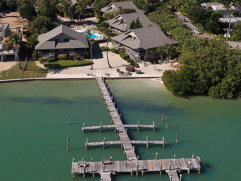 1st image of 15291 Captiva Dr #2A