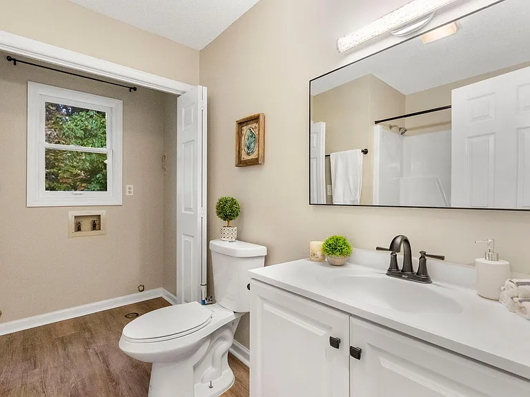 113 Arcadia Ln #B — Photo 11