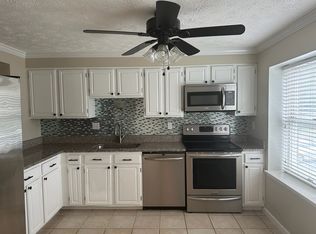 19048 Partridge Wood Dr #1, Germantown, MD 20874