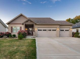 425 Pheasant Ct, Worden, IL 62097