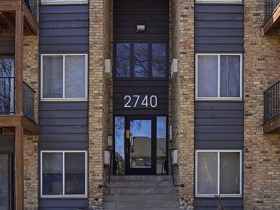 4th image of 2740 Pleasant Ave APT 203
