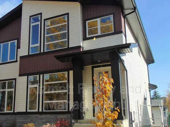 11209 103rd St NW, Edmonton, AB T5G 2H6