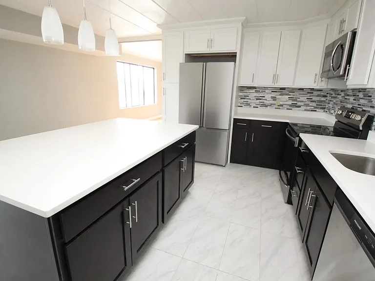 3-Bedroom Penthouse
