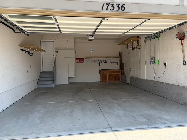 17336 Drake St — Photo 12
