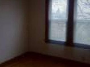 7226 S Champlain Ave, Chicago, IL 60619