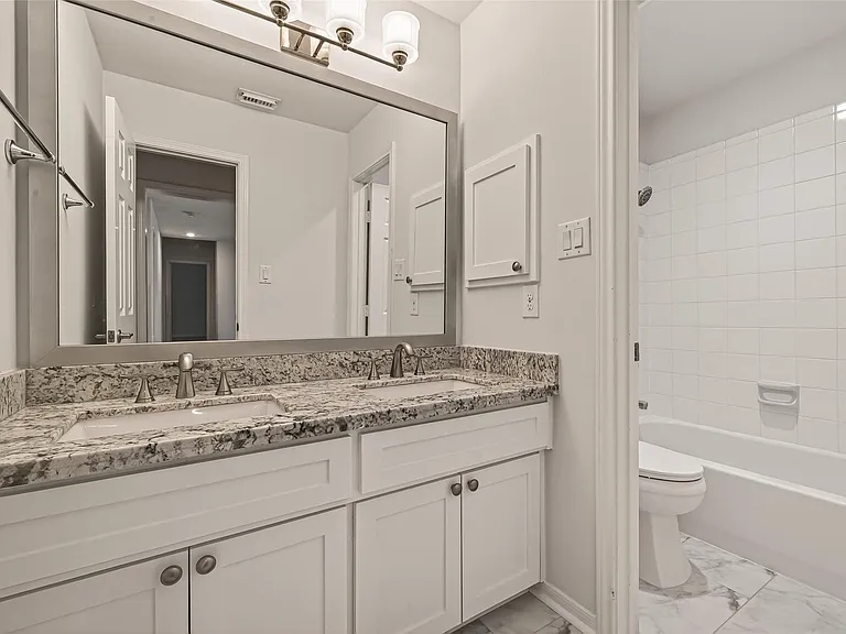 22411 Kendall Shay Ct — Photo 33