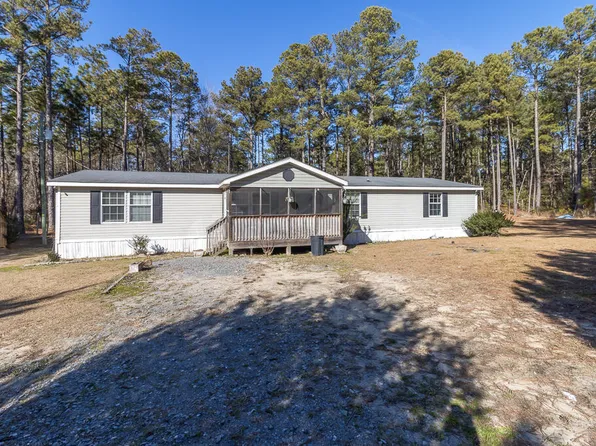 1066 Furr Rd, Vass, NC 28394