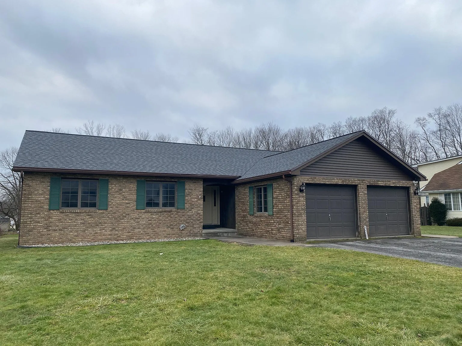 3 bed, 1400 sqft, $2,100 — Photo 1