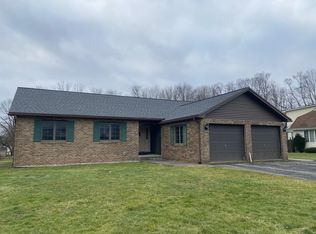 9388 Pine Grove Ln, Marcy, NY 13403