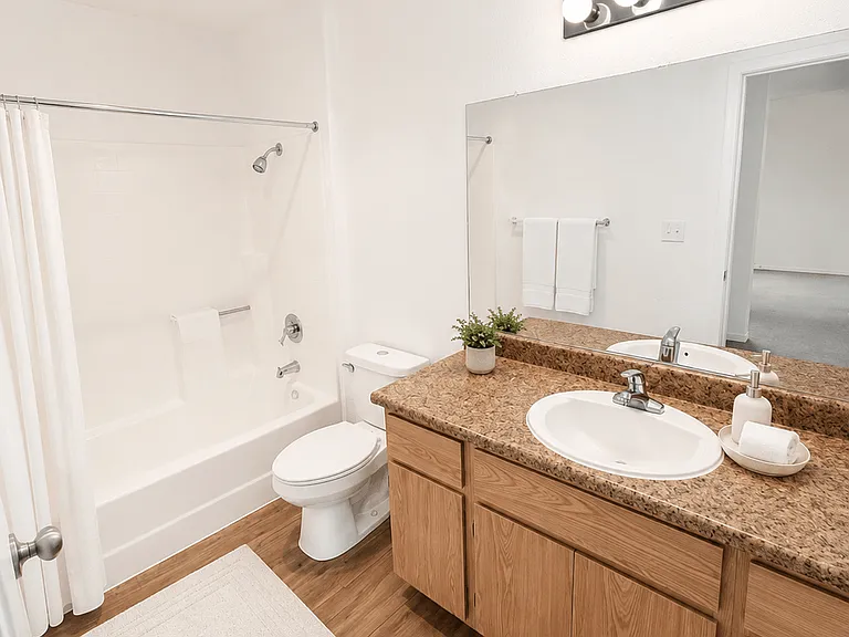 Riverview Springs — Photo 15