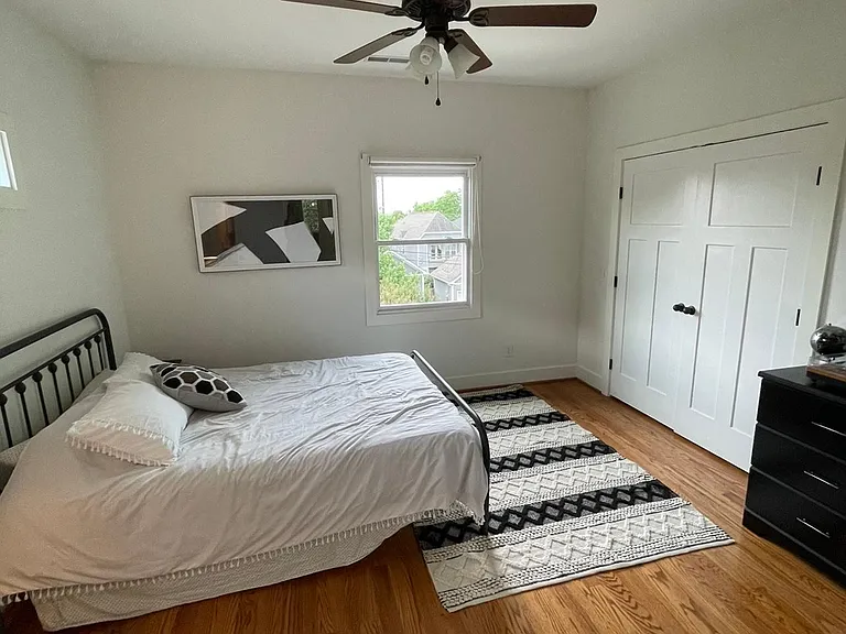 4513 Michigan Ave — Photo 18