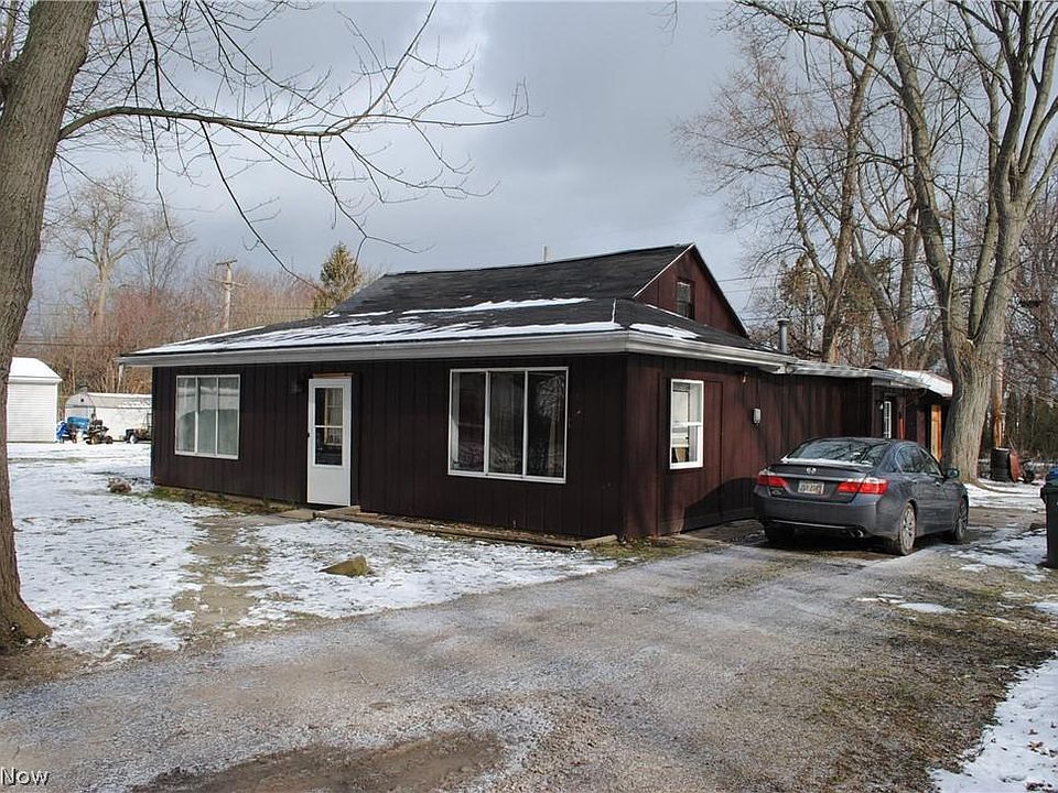 1st image of 3174 Elyria Dr
