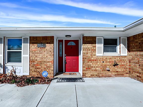 4th image of 9528 E Neptune Dr