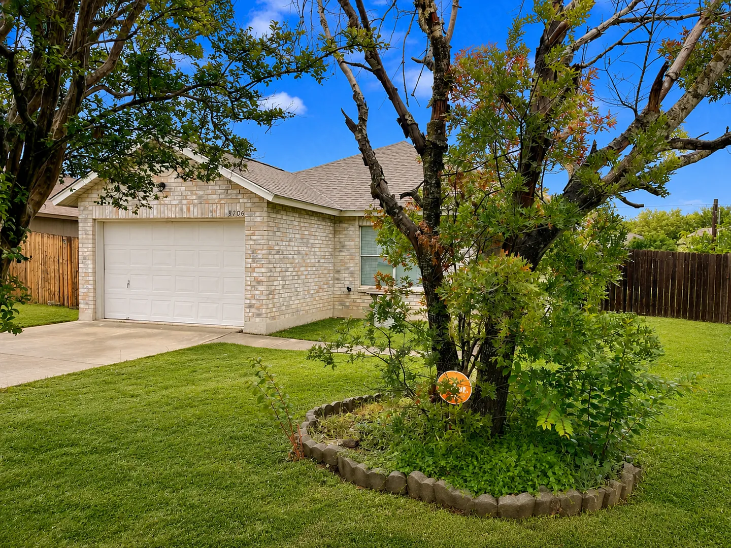 8206 Longhorn Ridge, Converse, TX 78109 | Home for Rent 78109 — Photo 2