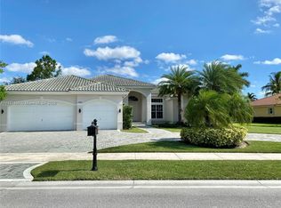 15106 SW 40th St, Fort Lauderdale, FL 33331