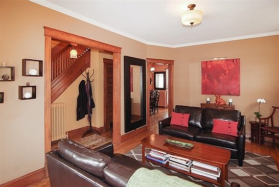 4th image of 715 S Taylor Ave