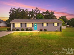 104 Sunset Dr, Rockwell, NC 28138