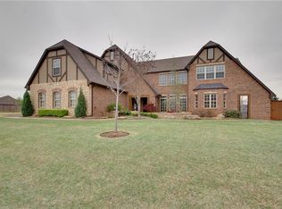 16401 Dustin Ln, Edmond, OK 73013