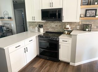 9395 N Marks Rd, Strongsville, OH 44136