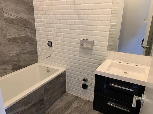 Rented by Premier Metro Realty Corp | media 18